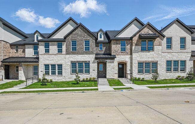 Brand New Townhome in Irving!