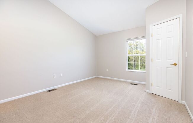 2 beds, 1.5 baths, 1,024 sqft, $1,521, Unit 220