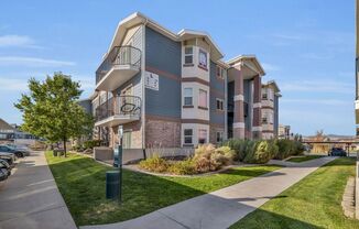 Don't Miss Out: 3BR Top-Floor Unit Available December 4th