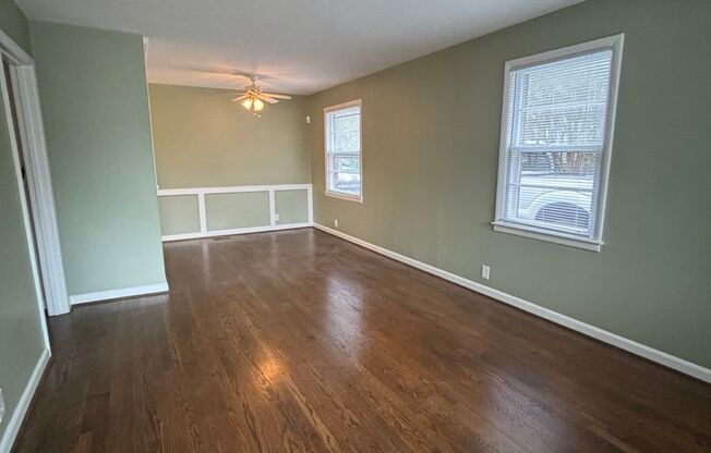 3 beds, 1 bath, $2,000