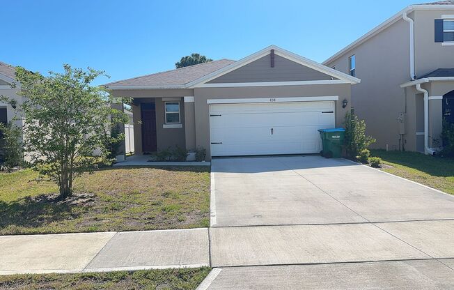Deltona - 3 Bedroom, 2 Bathroom - $2,195.00