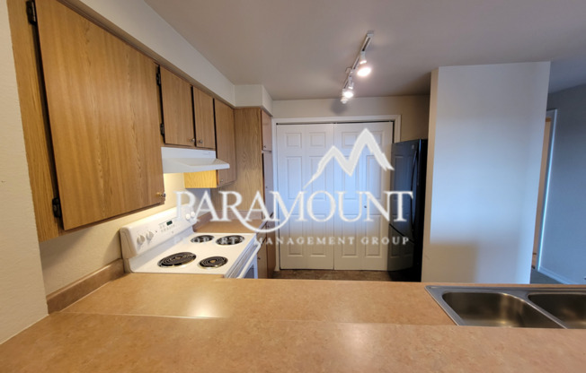 2 Bedroom Condo !!!!!
