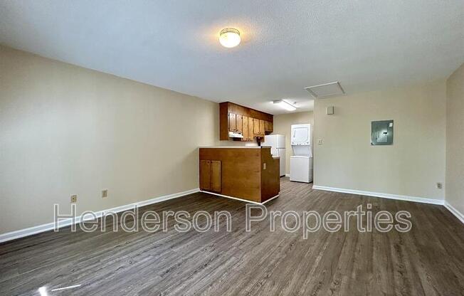 1442 Riverview Road