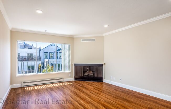 1245 10th Avenue (993r)