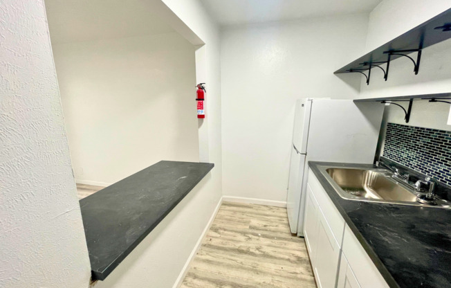 Oakley Apartments