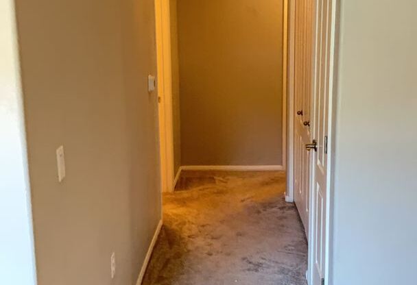2 beds, 2 baths, $1,675, Unit # 1013