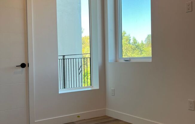 1 bed, 1 bath, 492 sqft, $2,895, Unit 301