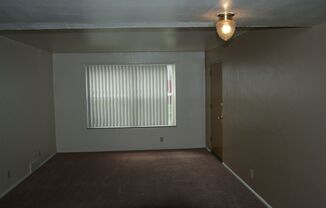 2 beds, 1 bath, 875 sqft, $840, Unit 1611C