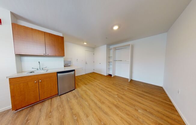 Studio, 1 bath, 176 sqft, $1,525, Unit 3209