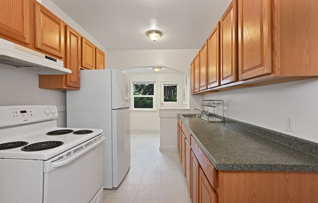 1 bed, 1 bath, 600 sqft, $1,645, Unit 708 Nob Hill