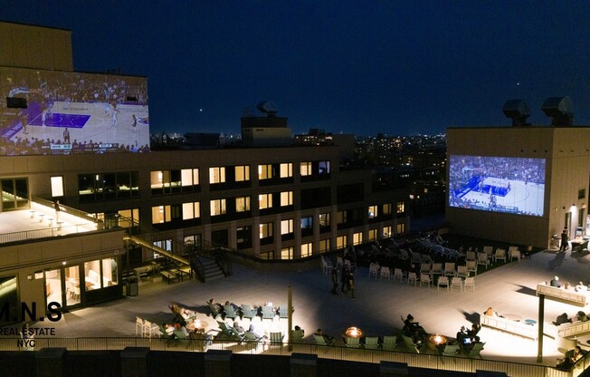 1 bed, 1 bath, $3,785, Unit 712