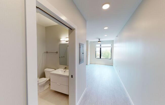 Studio, 1 bath, 330 sqft, $890, Unit 2530-430