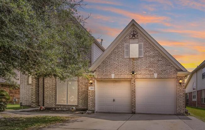 3803 OAKWILDE CIR