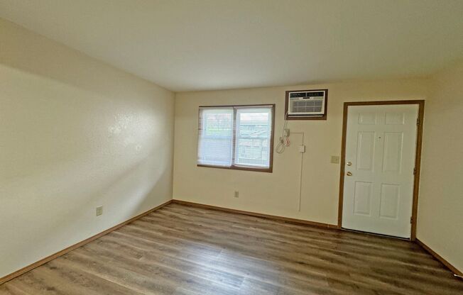 1 bed, 1 bath, 650 sqft, $615