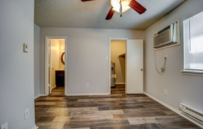 1 bed, 1 bath, 550 sqft, $650, Unit Apartment 02