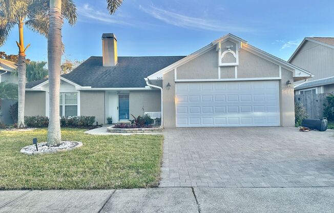 Lake Mary - 3 Bedroom, 2 Bathroom -  $2795.00 POOL HOME