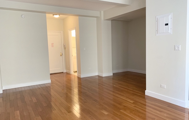 1 bed, 1 bath, $3,825, Unit 11J