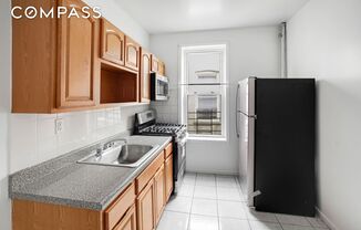 361 E 54 ST