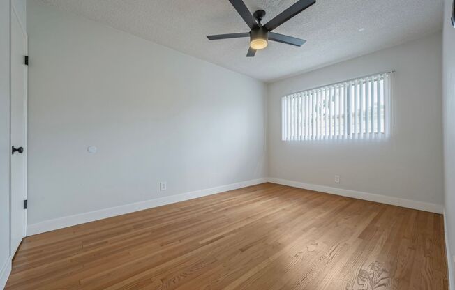 2 beds, 1 bath, $2,595, Unit 386211