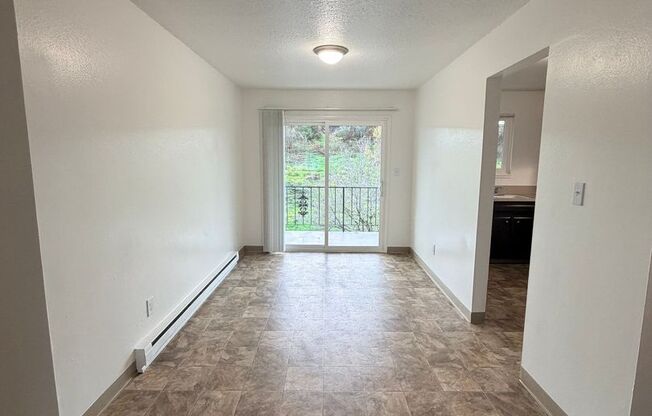MOVE IN SPECIAL: $300 OFF - Remodeled 2 Bedroom Apartment Available NOV 10th!