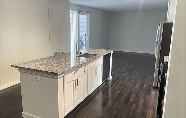 2 beds, 2 baths, 1,304 sqft, $3,245, Unit 416