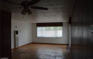8959 Haskell Ave
