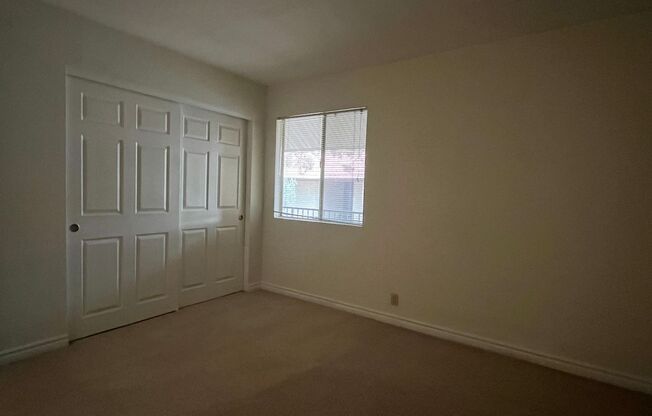 2 beds, 1 bath, $1,195, Unit # 96