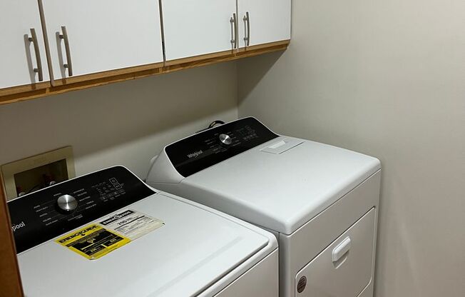 2 beds, 2 baths, 989 sqft, $1,189, Unit 1-309