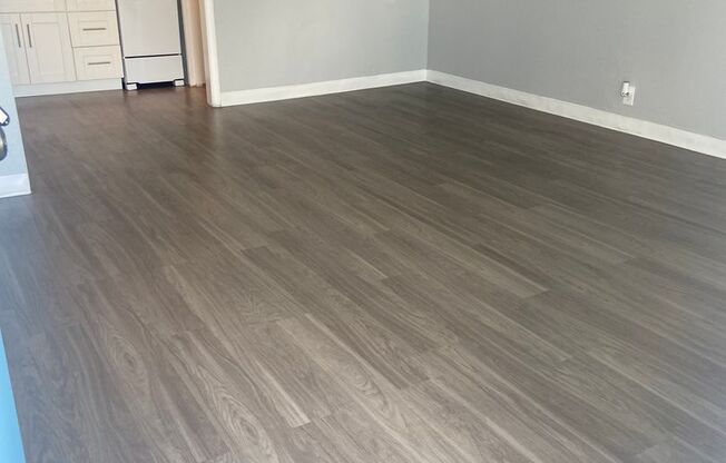 Studio, 1 bath, 500 sqft, $850, Unit 140