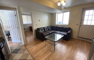 922 S State St Apt 1