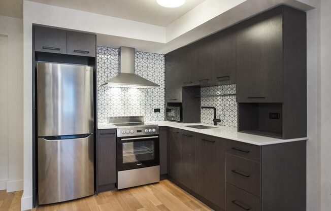 2 beds, 2 baths, $7,350, Unit 3A