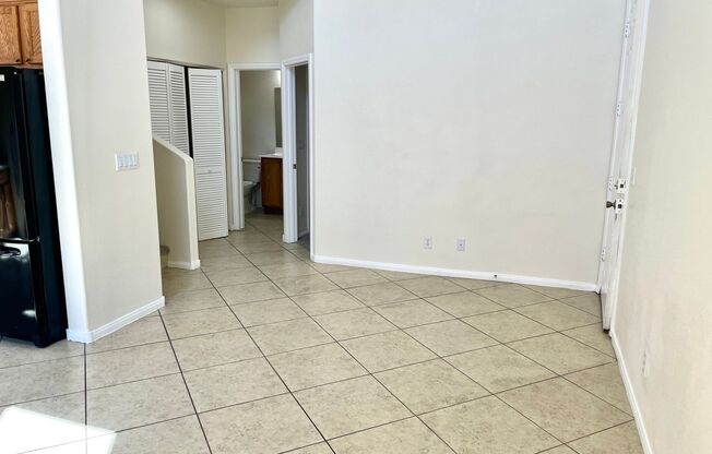 3 beds, 2 baths, $1,800