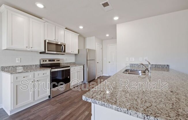 2105 BRIAR RUN