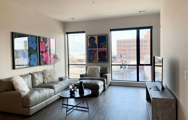 2 beds, 2 baths, 1,186 sqft, $2,700, Unit 321 Jefferson-408