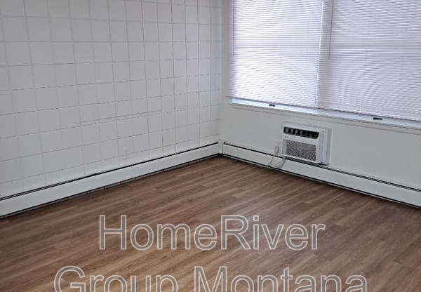 707 S.W. Higgins Avenue - 122