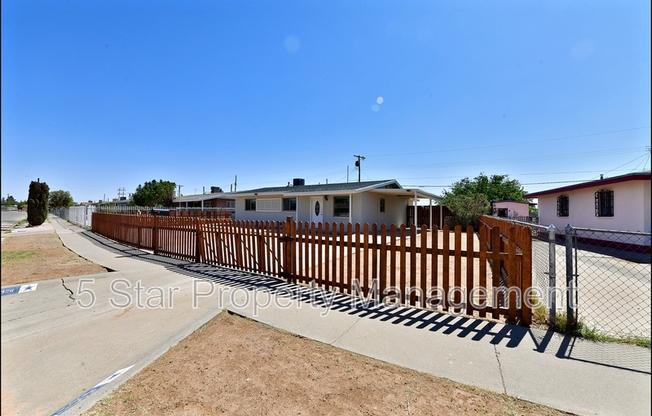 10324 NEWPORT DR