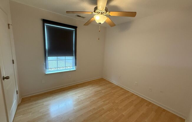 WELL MAINTAINED 4 BEDROOM 2.5 BATHROOM HOME