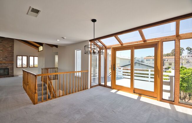 4 Bed 2.5 Bath Home in Hermosa Beach For Lease