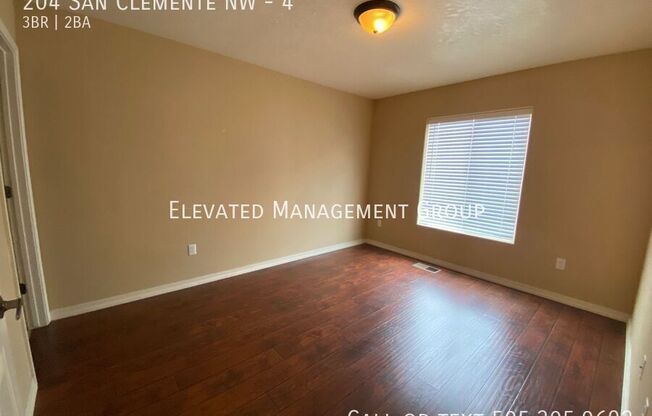 204 San Clemente NW