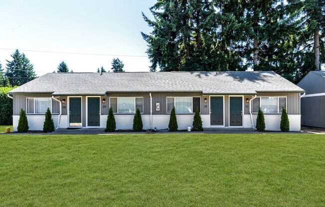 1 bed, 1 bath, 450 sqft, $1,275, Unit #23