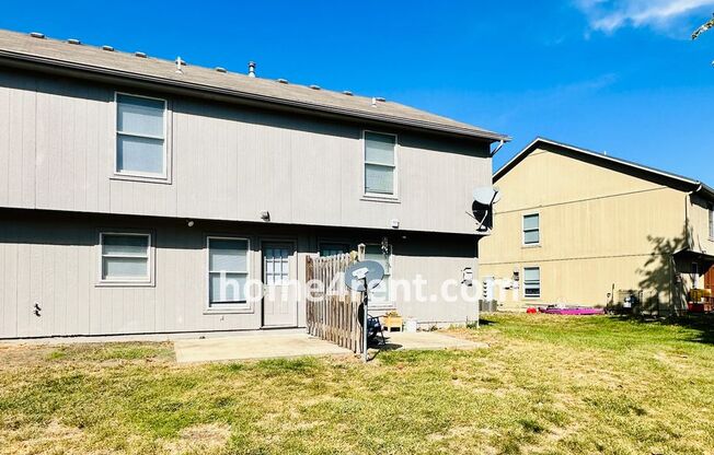 2 beds, 2 baths, $1,499