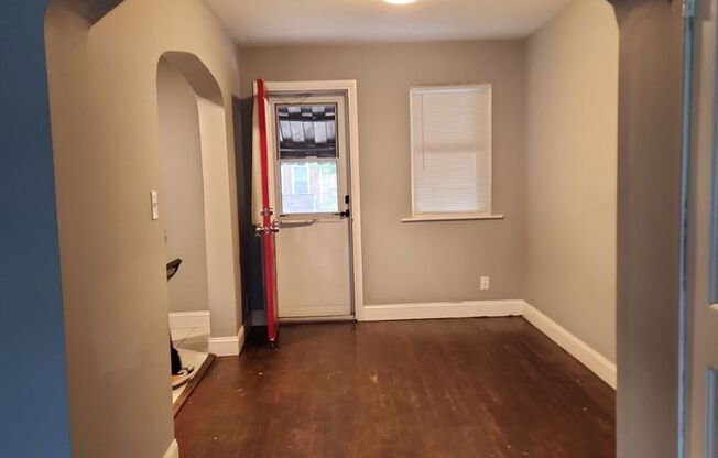 308 Gusryan St