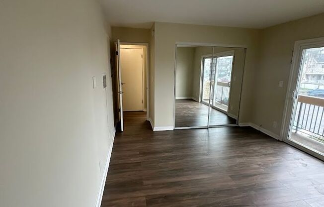 1 bed, 1 bath, $1,900, Unit UNIT 216