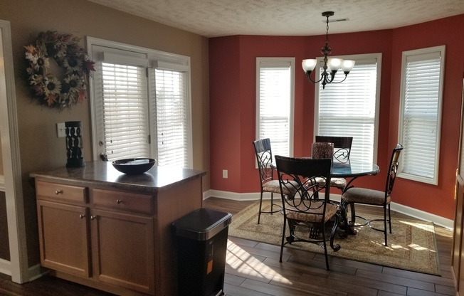 3 beds, 2 baths, $1,800