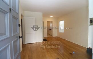 1 bed, 1 bath, 700 sqft, $2,045, Unit 4433