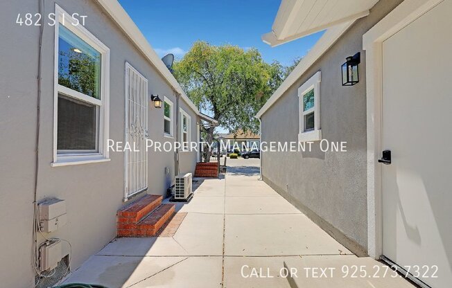 482 S I ST