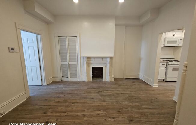 1 bed, 1 bath, $995, Unit Unit 1