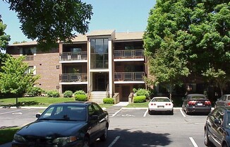 2310 COMMONWEALTH AVE