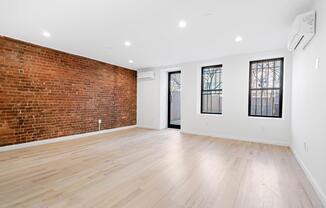 103 W 131 ST