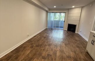 1 bed, 1 bath, 675 sqft, $3,015, Unit 237